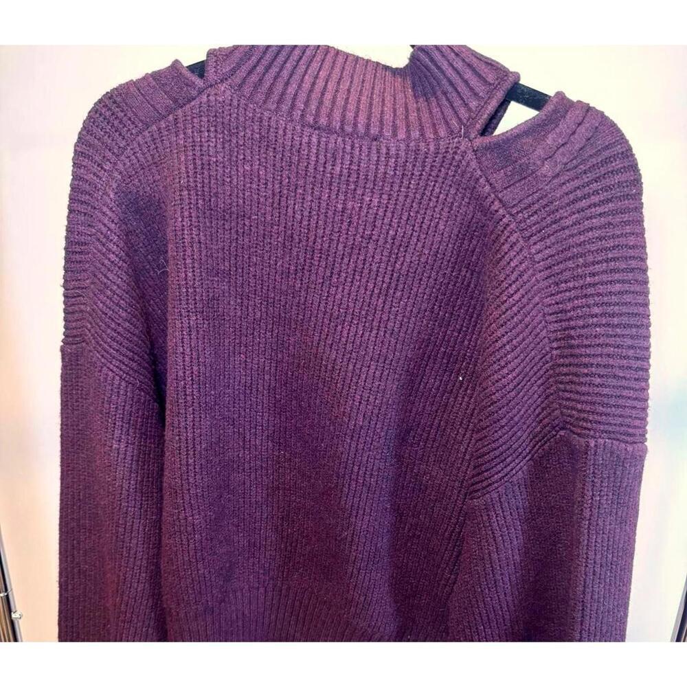 EXPRESS Women's XL Cable Knit Sweater - Cozy Purple - Picture 2 of 3